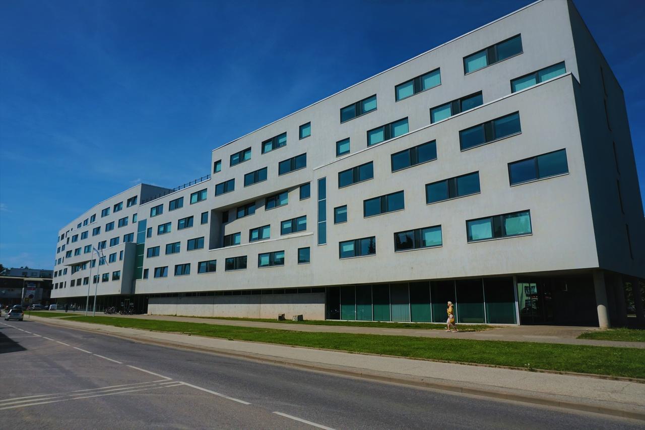 Downtown Hostel Tartu Exterior photo